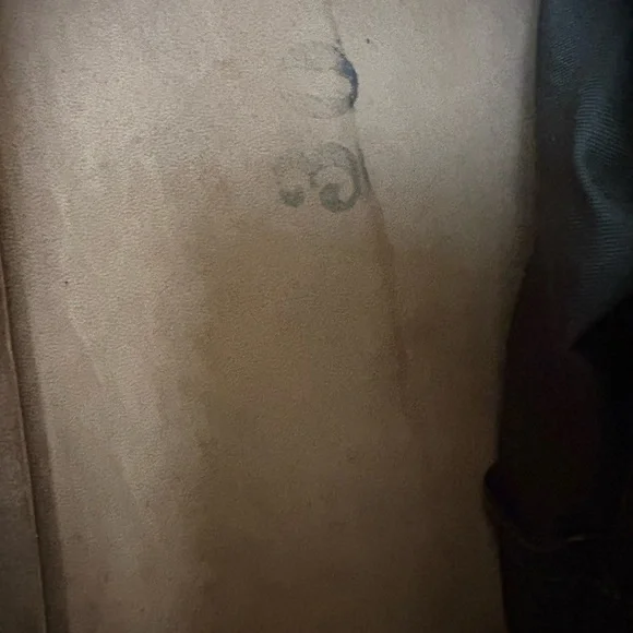 Elegant Brown Double-Breasted Women's Coat - Picture 6 of 6